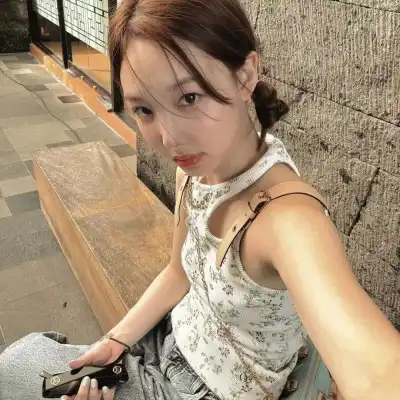 丁芷巧